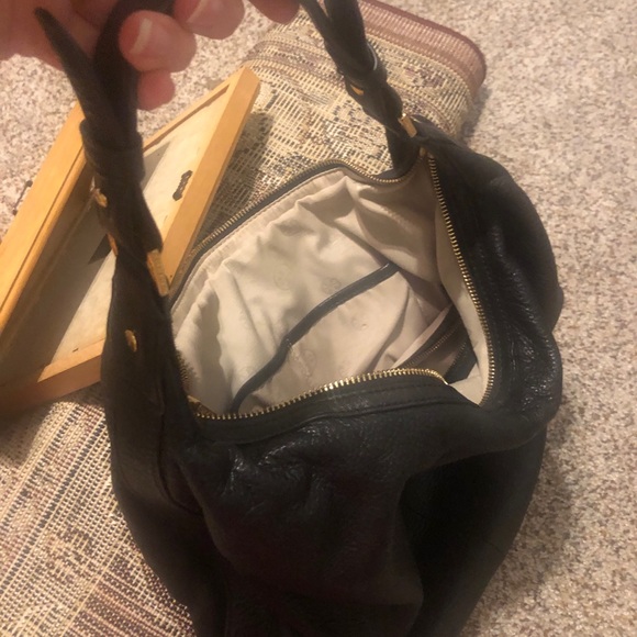 Tory Burch black leather bag - Picture 7 of 10